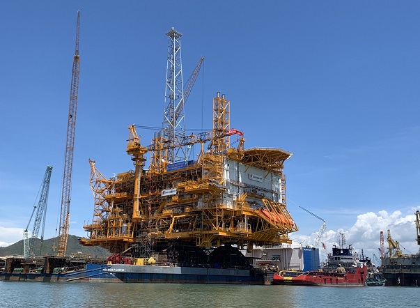 Tỉnh Bà Rịa - Vũng Tàu đang xây dựng sản phẩm du lịch công nghiệp là tham quan các dàn khoan khai thác dầu khí ngoài biển. 
